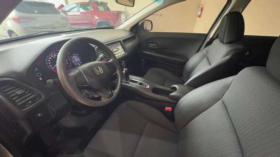 HONDA-HR-V-2015