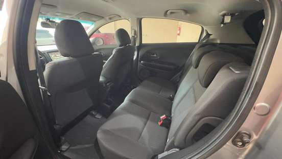 HONDA-HR-V-2015