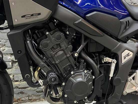 HONDA-CB 650 R ABS HONDA-CB 650 R ABS-2026