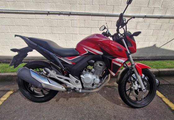 HONDA CB TWISTER 