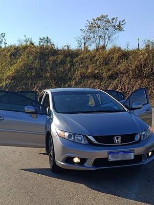 HONDA CIVIC 2.0 LXR 16V FLEX 4P AUTOMÁTICO