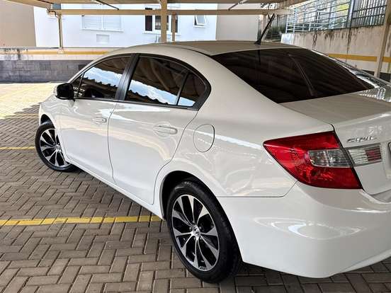 HONDA-CIVIC-2.0 LXR 16V FLEX 4P AUTOMÁTICO HONDA-CIVIC-2014