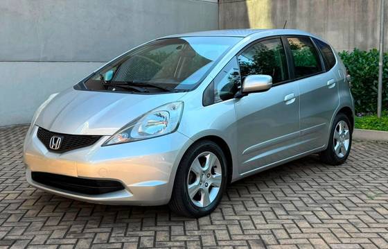HONDA FIT 1.4 LX 16V FLEX 4P AUTOMÁTICO