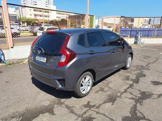 HONDA-FIT-2017