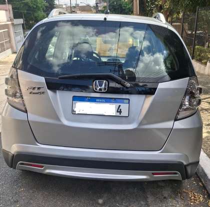 HONDA-FIT-2014