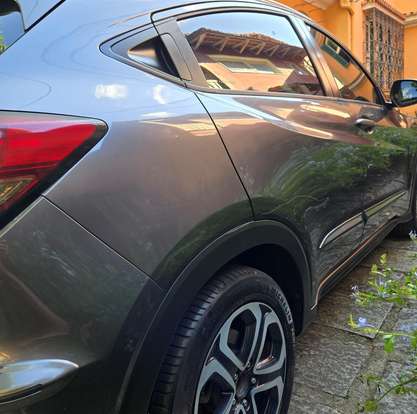 HONDA-HR-V-2017
