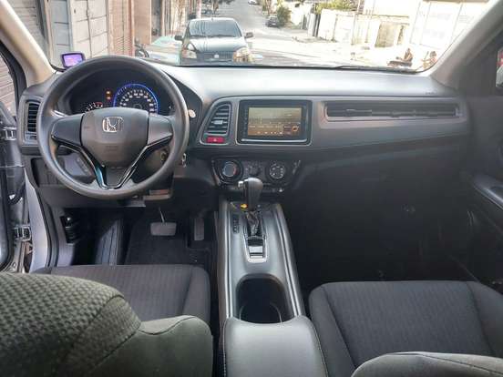 HONDA-HR-V-2015