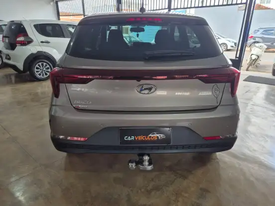HYUNDAI-HB20-2022