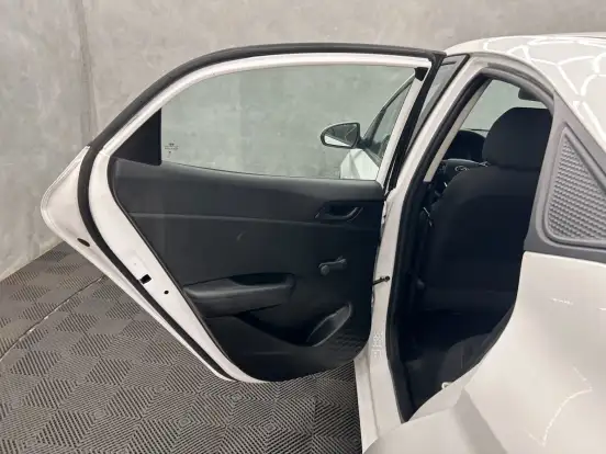 HYUNDAI-HB20-2024