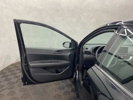 HYUNDAI-HB20-2022