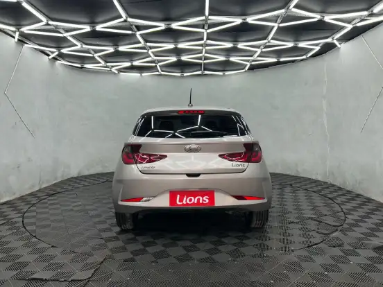 HYUNDAI-HB20-2022