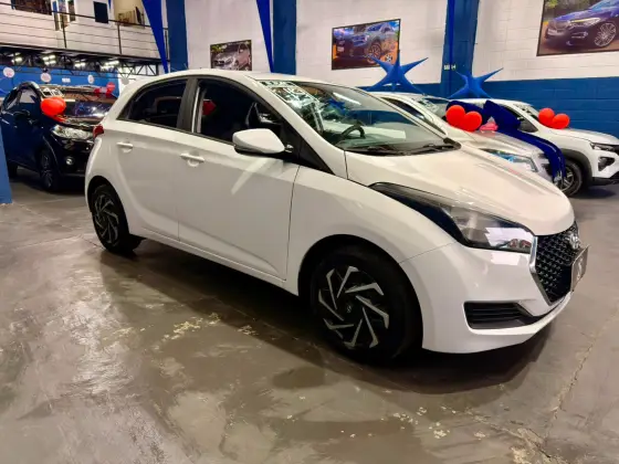 HYUNDAI HB20 1.0 COMFORT 12V FLEX 4P MANUAL