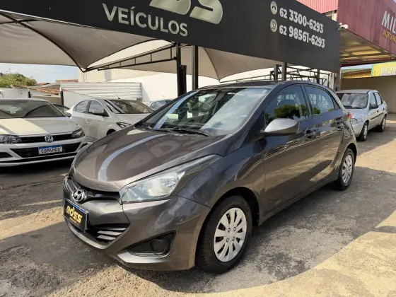 HYUNDAI HB20 1.0 COMFORT PLUS 12V FLEX 4P MANUAL