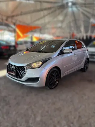 HYUNDAI HB20 1.6 COMFORT PLUS 16V FLEX 4P AUTOMÁTICO