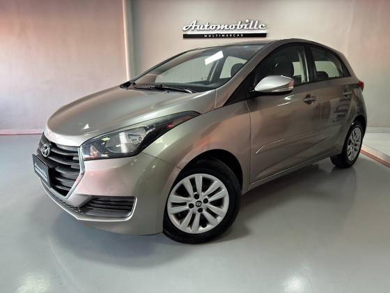 HYUNDAI HB20 1.0 COMFORT 12V FLEX 4P MANUAL