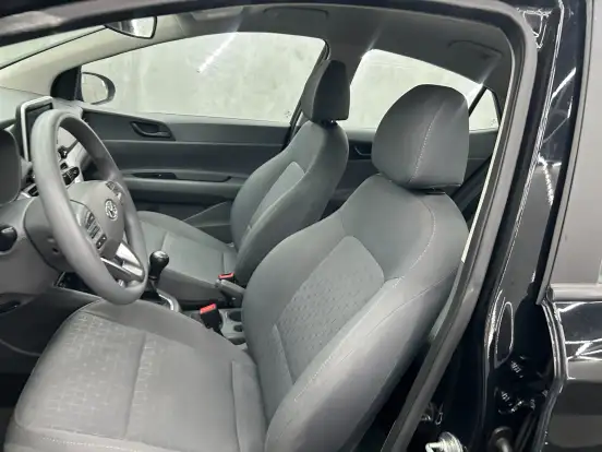 HYUNDAI-HB20S-2025
