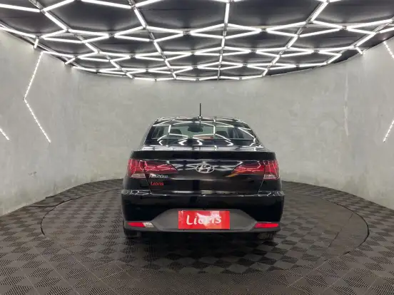 HYUNDAI-HB20S-2022