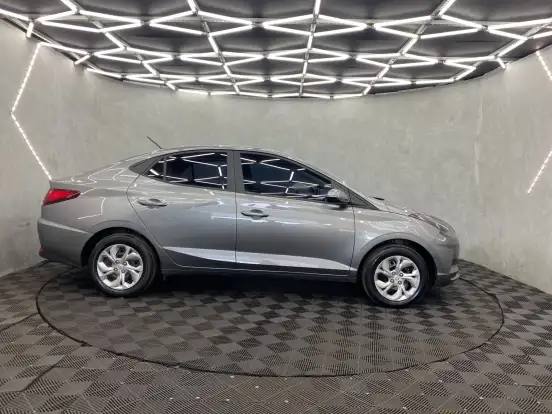 HYUNDAI-HB20S-2022