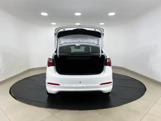HYUNDAI-HB20S-2016