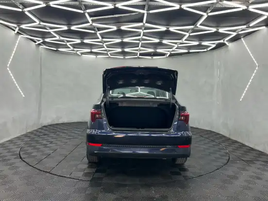 HYUNDAI-HB20S-2024