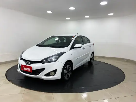 HYUNDAI HB20S 1.6 COMFORT PLUS 16V FLEX 4P MANUAL