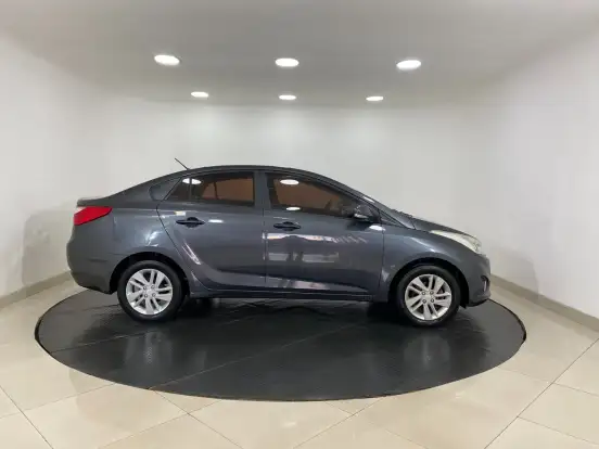 HYUNDAI-HB20S-2014