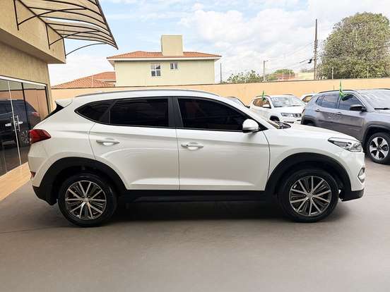 HYUNDAI-TUCSON-1.6 16V T-GDI GASOLINA GL ECOSHIFT HYUNDAI-TUCSON-2017