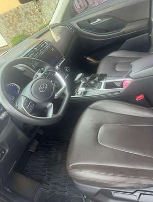 HYUNDAI-CRETA-2021