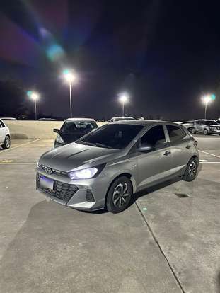 HYUNDAI-HB20-2023