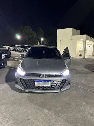 HYUNDAI-HB20-2023