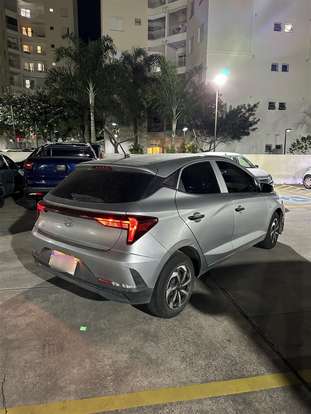 HYUNDAI-HB20-2023