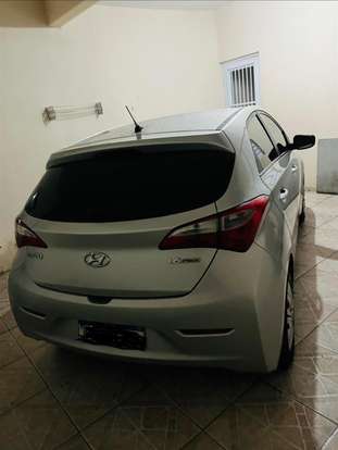 HYUNDAI-HB20-2015