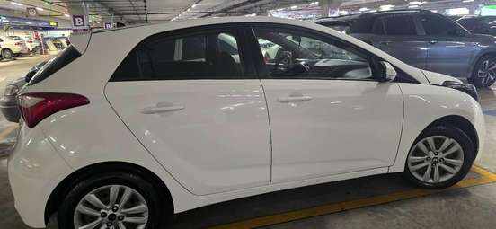 HYUNDAI-HB20-2016