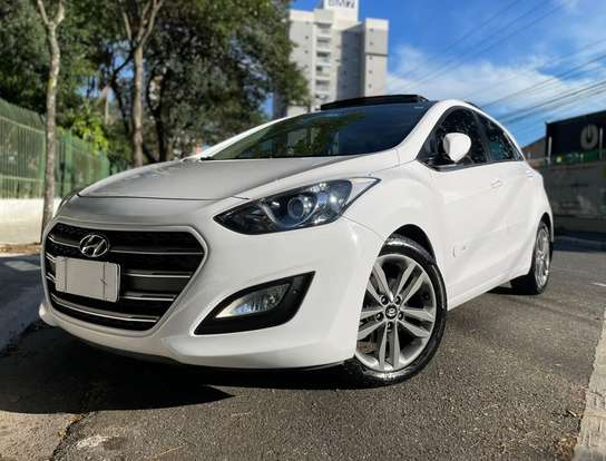 HYUNDAI-I30-1.8 MPI 16V GASOLINA 4P AUTOMATICO HYUNDAI-I30-2015