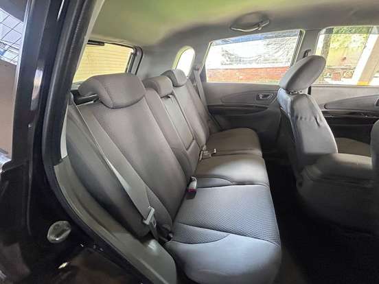 HYUNDAI-TUCSON-2010