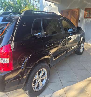 HYUNDAI-TUCSON-2.0 MPFI GLS 16V 143CV 2WD FLEX 4P AUTOMÁTICO HYUNDAI-TUCSON-2013