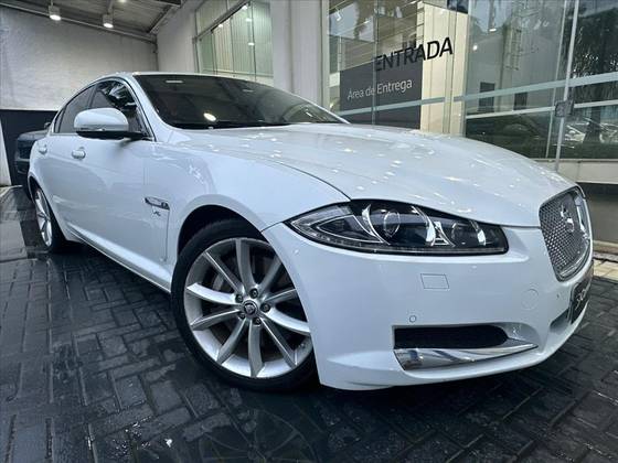 JAGUAR XF 3.0 PORTFOLIO V6 SUPERCHARGED GASOLINA 4P AUTOMÁTICO