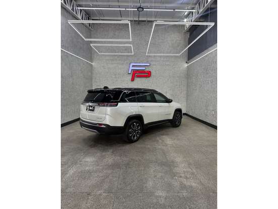 JEEP-COMMANDER-1.3 T270 TURBO FLEX LIMITED AT6 JEEP-COMMANDER-2022