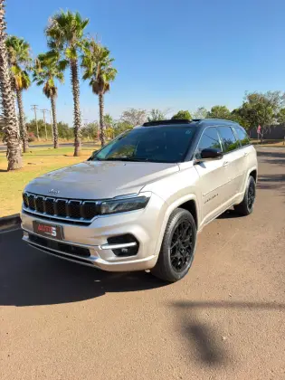 JEEP COMMANDER 2.0 TD380 TURBO DIESEL OVERLAND AT9