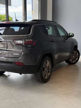 JEEP-COMPASS-2022