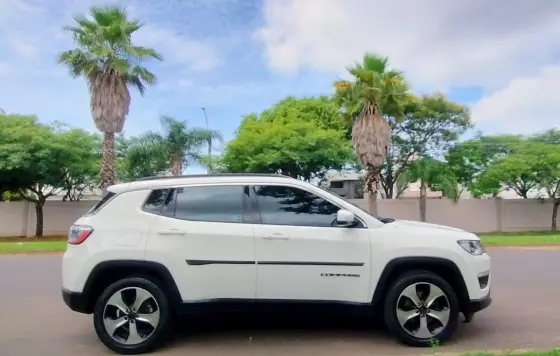 JEEP COMPASS 2.0 16V FLEX LONGITUDE AUTOMÁTICO
