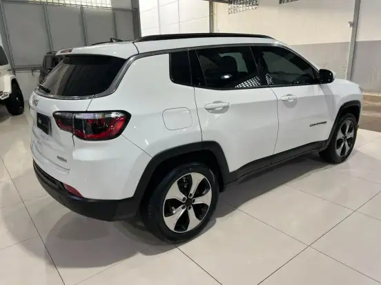 JEEP-COMPASS-2.0 16V FLEX LONGITUDE AUTOMÁTICO JEEP-COMPASS-2017