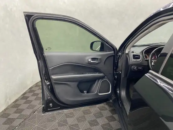 JEEP-COMPASS-2018