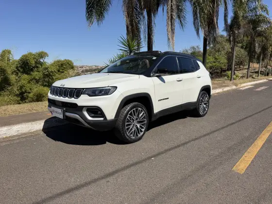 JEEP COMPASS 2.0 TD350 TURBO DIESEL LIMITED AT9