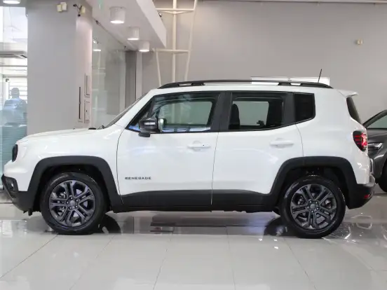JEEP-RENEGADE-1.3 T270 TURBO FLEX NIGHT EAGLE AT6 JEEP-RENEGADE-2024