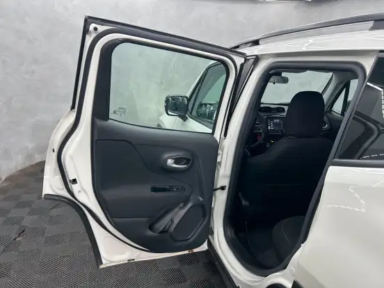 JEEP-RENEGADE-2023