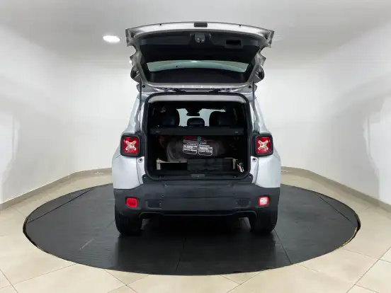 JEEP-RENEGADE-1.8 16V FLEX SPORT 4P AUTOMÁTICO JEEP-RENEGADE-2017