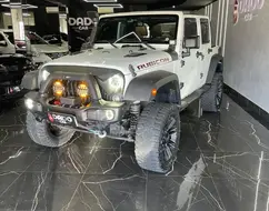 JEEP WRANGLER 3.6 UNLIMITED SPORT 4X4 V6 GASOLINA 4P AUTOMÁTICO JEEP WRANGLER 3.6 UNLIMITED SPORT 4X4 V6 GASOLINA 4P AUTOMÁTICO