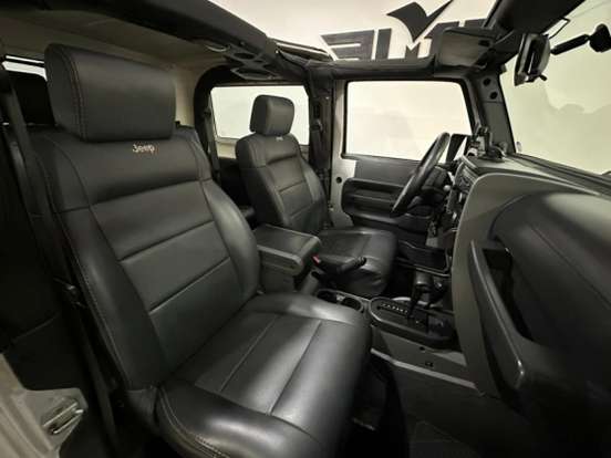 JEEP-WRANGLER-3.8 SPORT 4X4 TETO RIGIDO V6 12V GASOLINA 2P AUTOMÁTICO JEEP-WRANGLER-2008