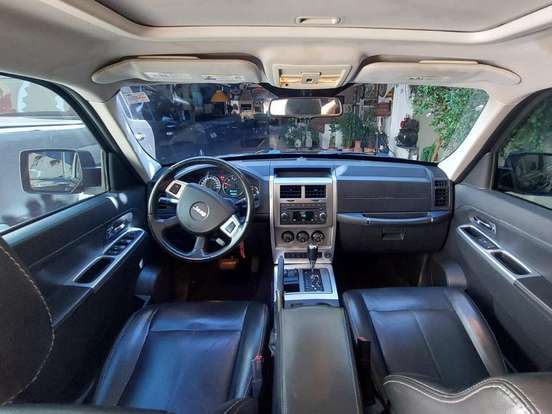JEEP-CHEROKEE-3.7 LIMITED 4X4 V6 12V GASOLINA 4P AUTOMÁTICO JEEP-CHEROKEE-2010